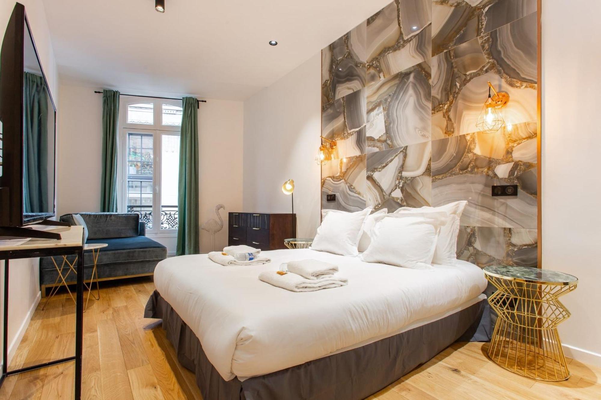 My - Champs Elysées * Parigi