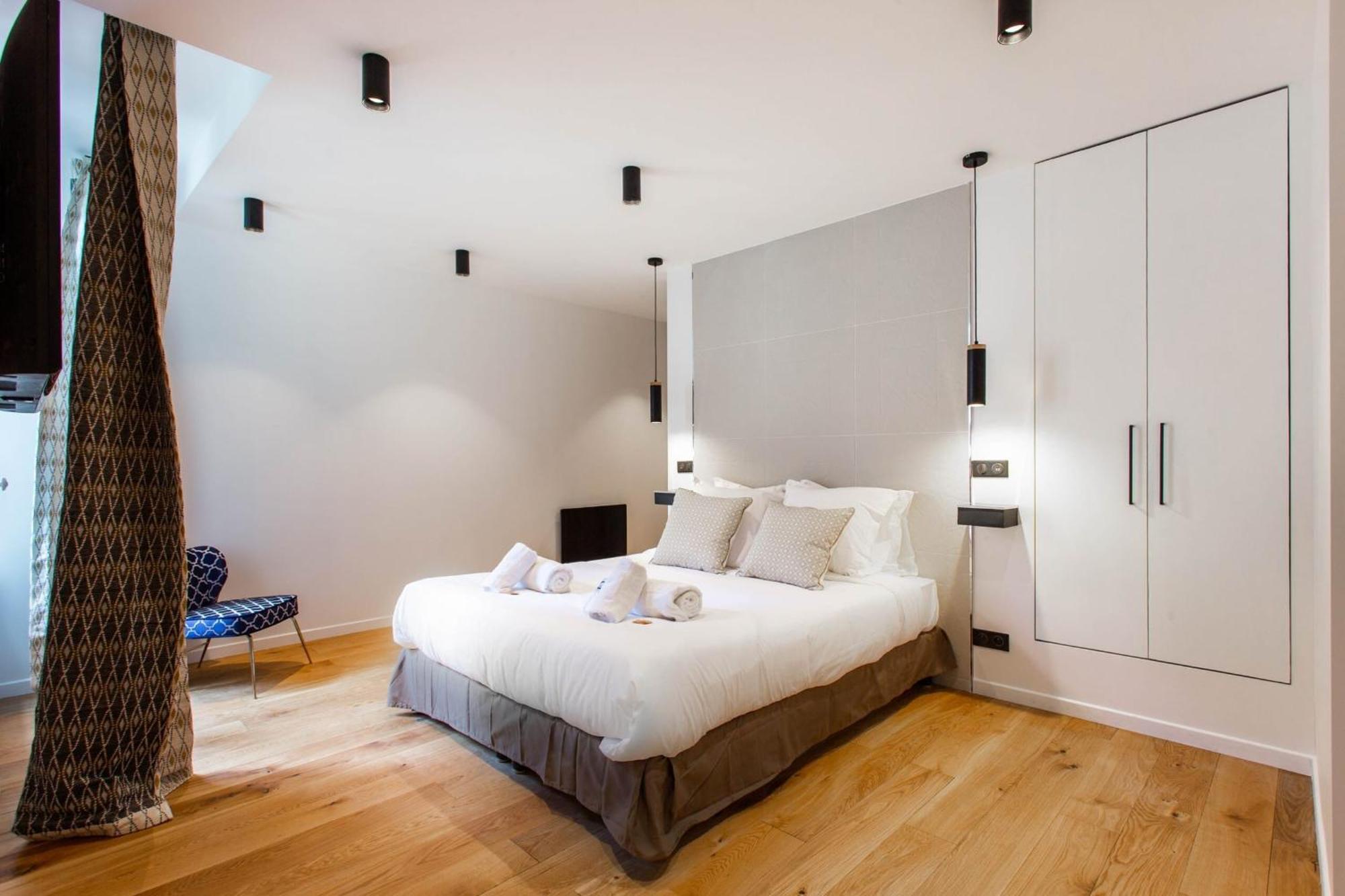 Appartamento My - Champs Elysées Parigi