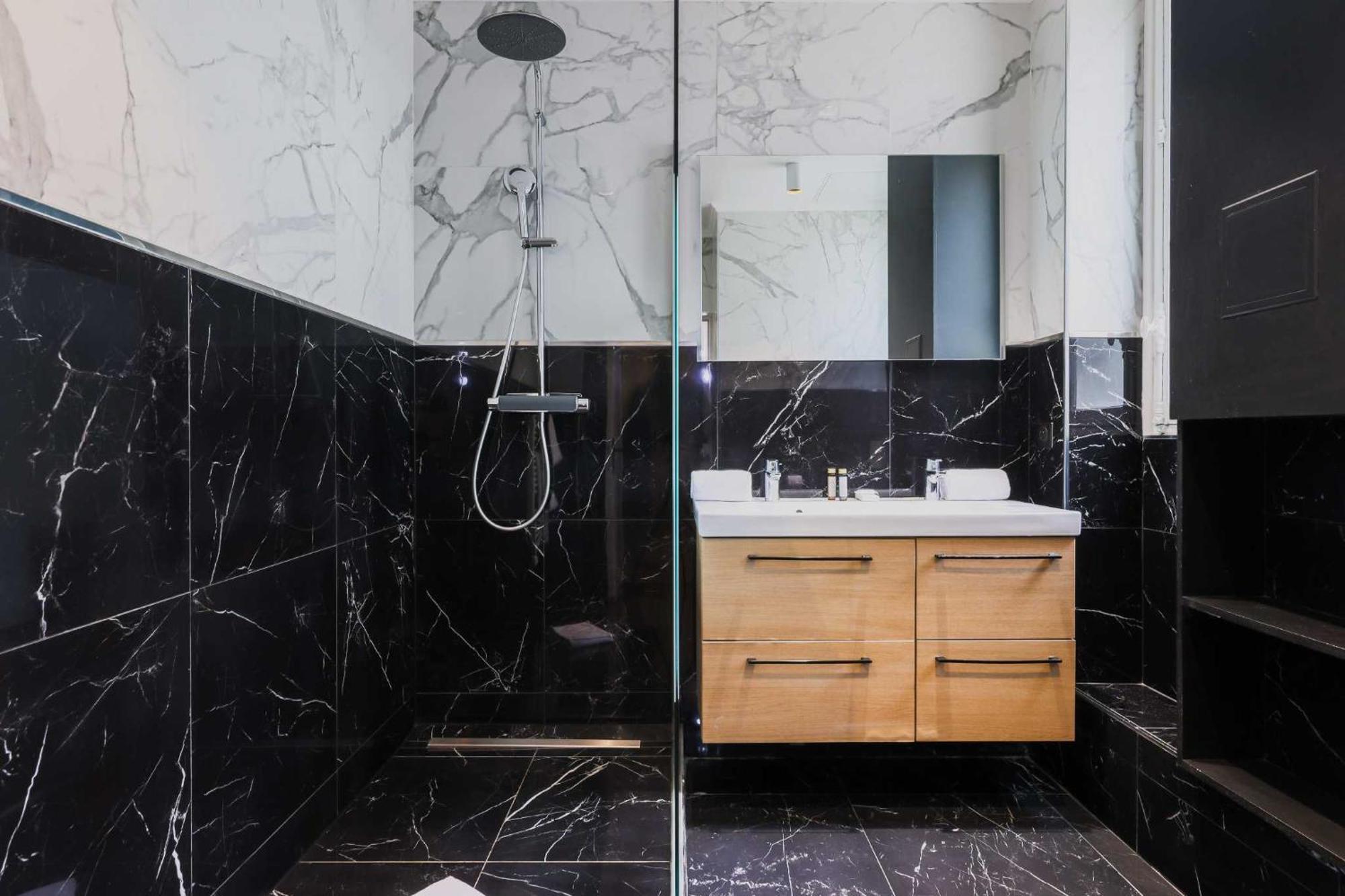 My - Champs Elysées *